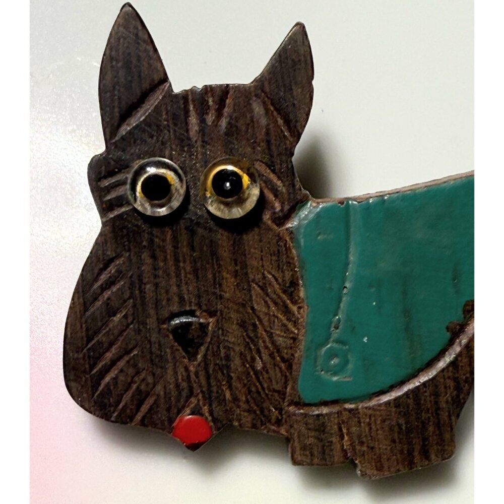 Art Deco 30's Carved Wood Scottie Dog Brooch Glass Eyes - Picture 4 of 6